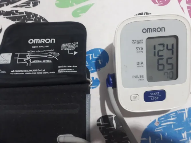 VENDO Monitor de Pressão Arterial Automático de Braço Omron Hem-7122