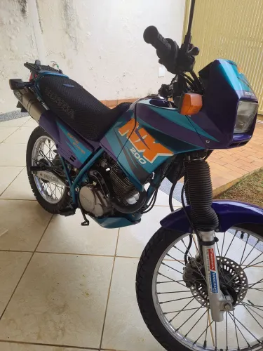 Honda nx200