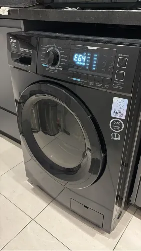 LAVA E SECA MIDEA 11kg Smart Inverter (defeito E64)