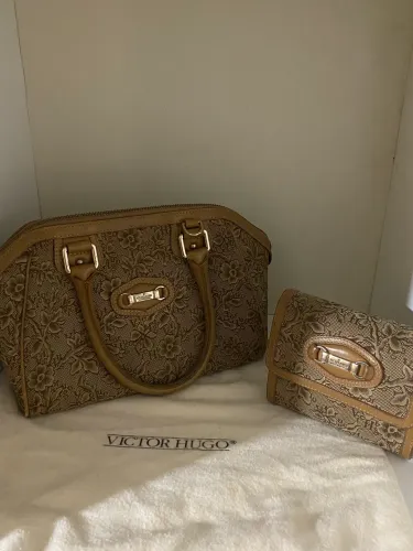 Bolsa com carteira victor hugo original
