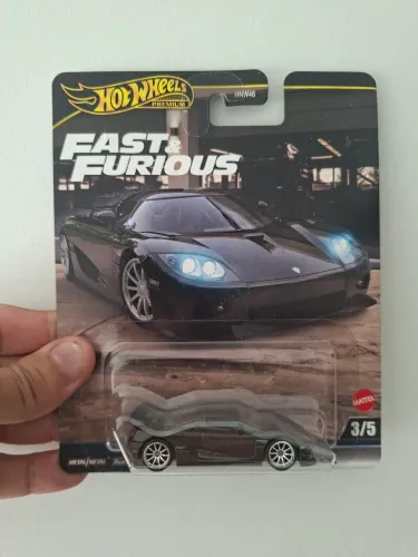Hotwheels Koenigsegg CCXR (premium)