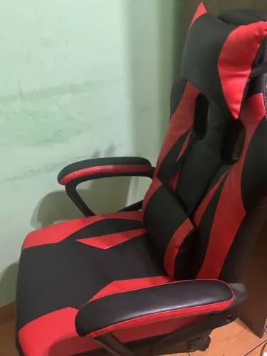Cadeira Gamer C/ 3 meses de uso