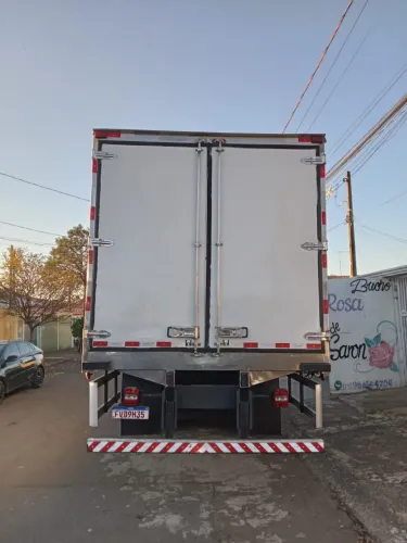 Bau refrigerado 16 paletes