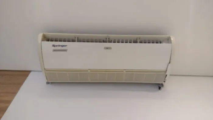 AR CONDICIONADO SPRINGER 58000 BTUs