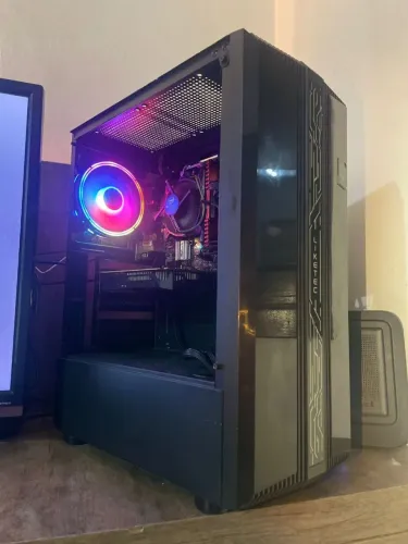 PC GAMER RODANDO TUDO