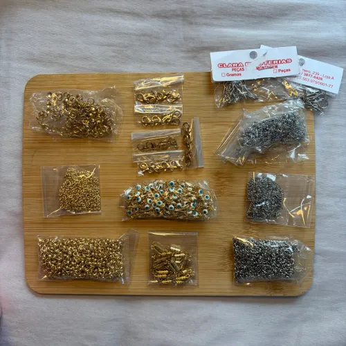 Kit de aviamentos para bijuterias (dourado e prateado)
