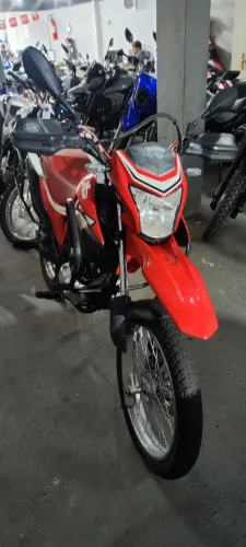 Honda NXR BROS 160 vermelha 2021 Shalon veículos Cariacica
