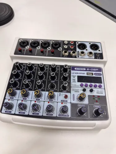 Mesa de Som Waldman ST-6DSP