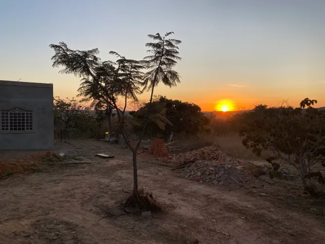 Chácaras 20.000 m2 no povoado do Barro Amarelo em Abadiânia.