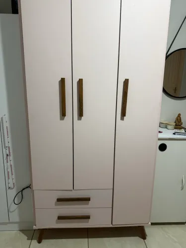 Guarda Roupa de Solteiro