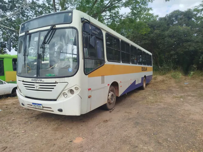 Vende se ônibus urbano Mercedes