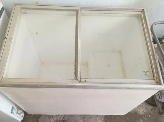 FREEZER METALFRIO HORIZONTAL 300LT