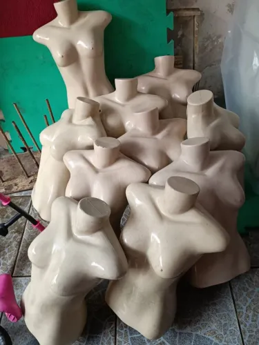 Busto, maniquim