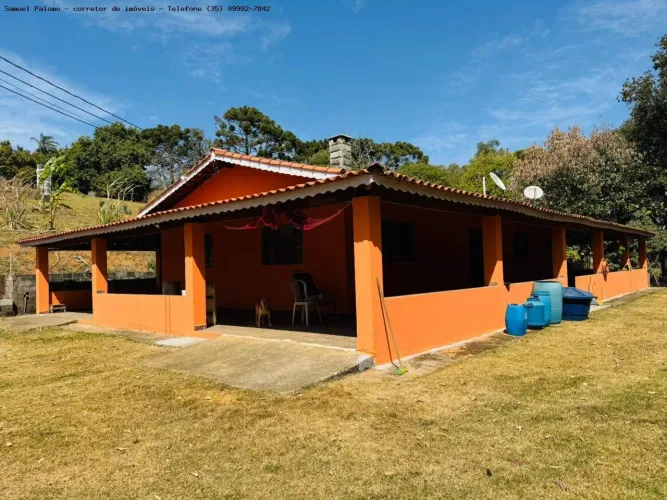 Sítio / Chácara para Venda em Toledo, Rural, 3 dormitórios, 2 banheiros