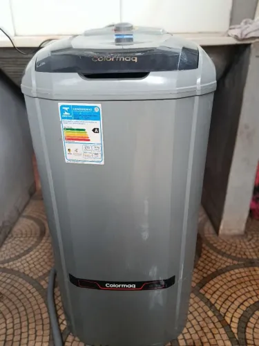 Vende-se tanquinho de 10kg 2 mês de uso !