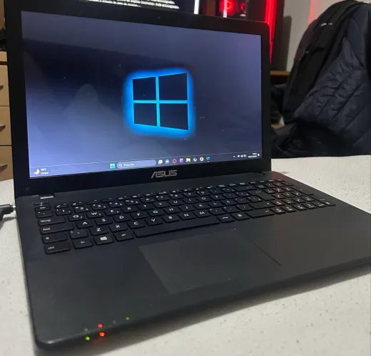 Notebook Asus i5