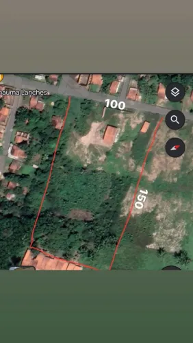 Vendo área de 15000 metros quadrados com duas casas, 40% murado com dois portões de alumio