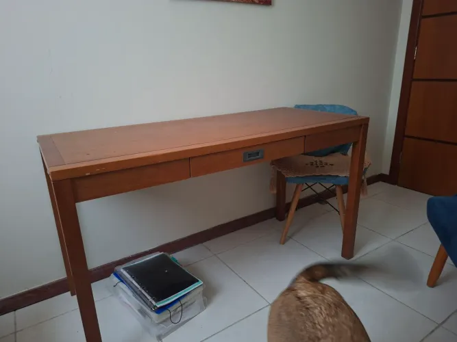 Mesa escrivaninha original tokstok
