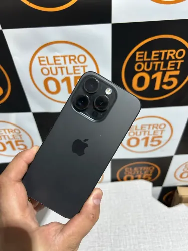 iPhone 15 pro sem detalhes