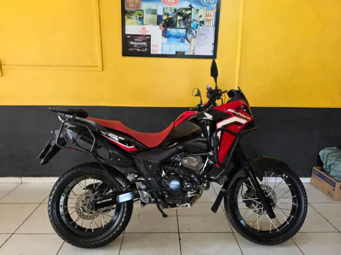 HONDA SAHARA RALY ABS 300cc, 2025 ( com acessórios ).