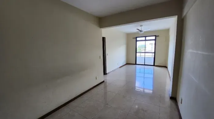 Imóvel para aluguel tem 95 metros quadrados com 2 quartos em Comercial - Resende - RJ