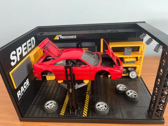Miniatura Diorama Oficina Carro com Miniatura Ferrari