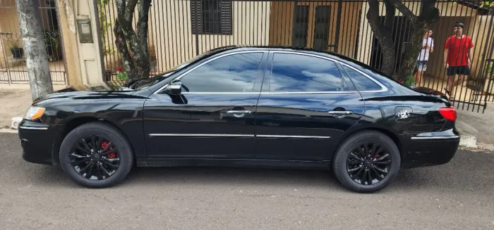 Hyundai Azera GLS 3.3 V6 24V 4P Aut. 2011