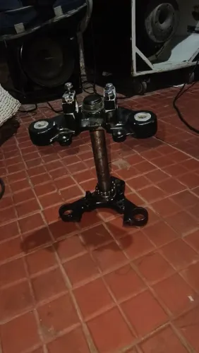 Mesa superior e inferior de fan 125 de 2012