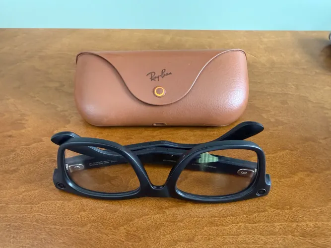 RAY-BAN META WAYFARER GEN 2 - Lentes Transparente/Cinza Transitions