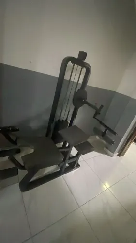 Glúteo 4 apoios 