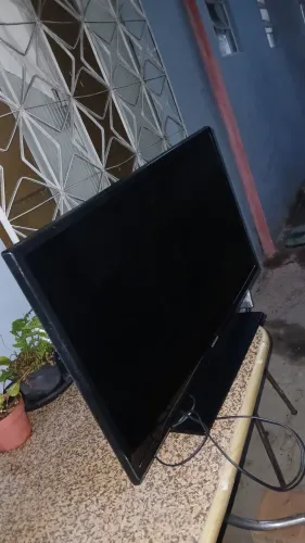 Vendo TV LCD 32""
