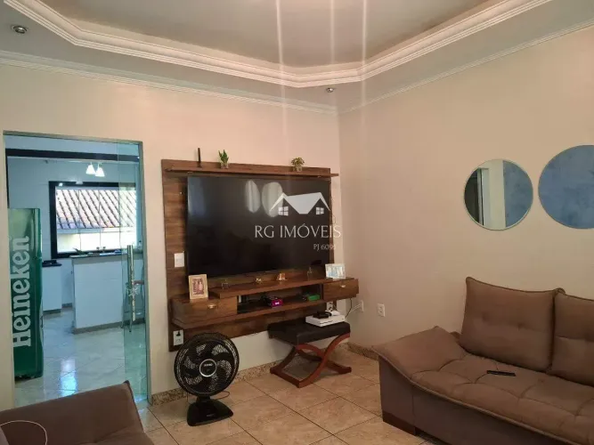 Casa à venda, 3 quartos, 1 suíte, 6 vagas, Tirol (Barreiro) - Belo Horizonte/MG