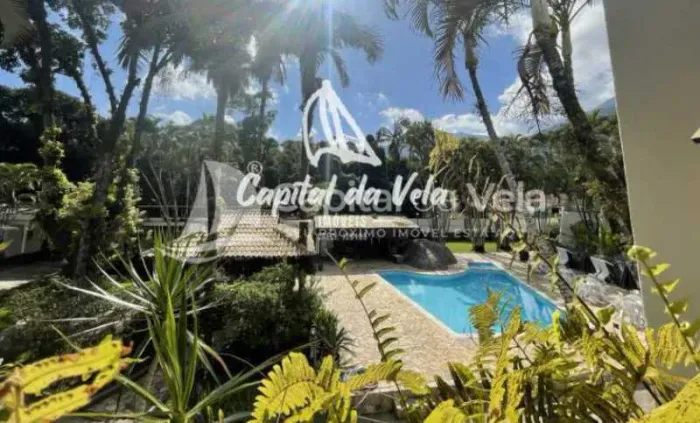 APARTAMENTO PARA LOCAÇÃO ANUAL PRÓXIMO AO CENTRO COMERCIAL DE ILHABELA