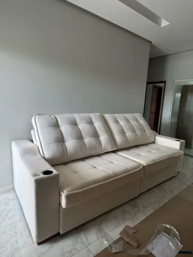 Vendo Sofá retrátil de linho, 4 lugares / 290m