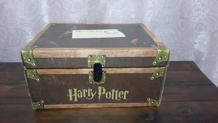 Maleta de livros capa dura da saga Harry Potter  (edição inglesa)