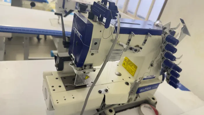 Máquina de costura Alpha Galoneira industrial