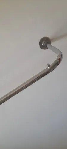 ARARA PARA LOJA DE ROUPAS 