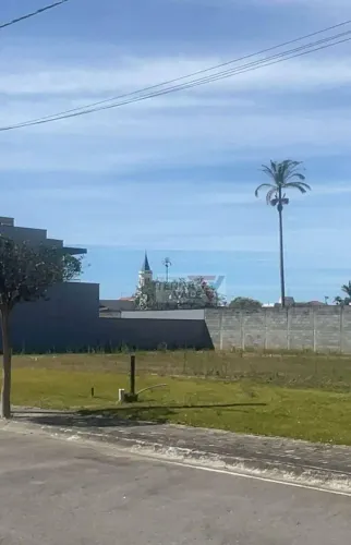 Terreno à venda - Centro - Lorena/SP