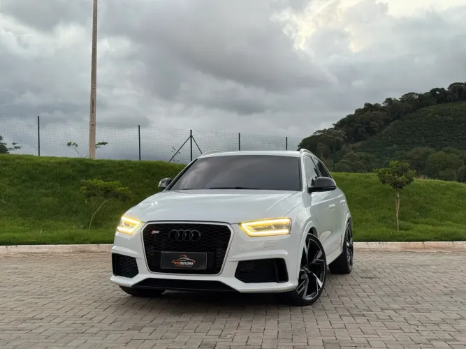 Audi RS Q3 2.5 TFSI Quattro S-tronic 5P 2015