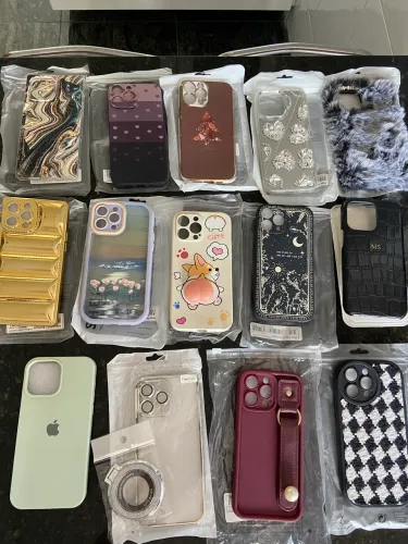 Capa para celular iPhone 13 ProMax e iPhone 15 Pro Max
