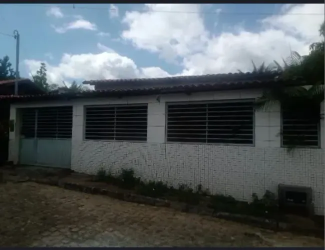 Vende-se esta casa!