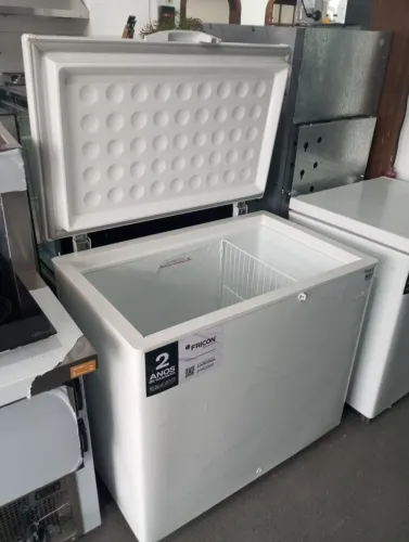 NZ. Freezer horizontal 311 Litros FRICON