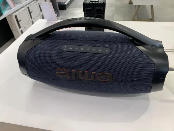 VENDO CAIXA DE SOM AIWA BOOMBOX PLUS!