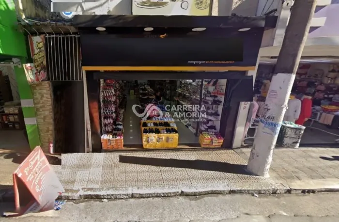 ALUGO EXCELENTE PONTO COMERCIAL NA RUA MANUEL BORBA, SANTO AMARO, SITUADO NO TRECHO MAIS A