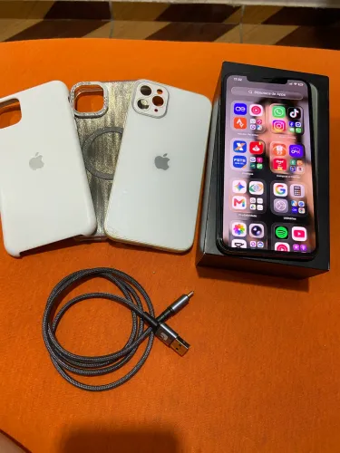 iPhone 11 Pro Max 64 Gb