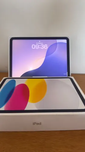 iPad 11a Geração 128GB Wi-Fi