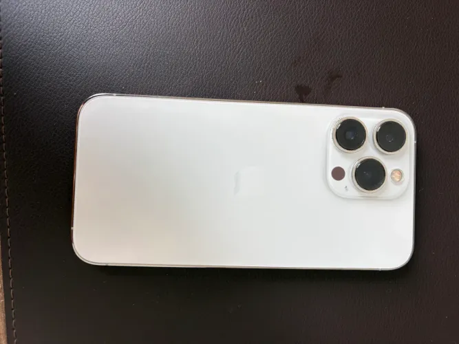 Iphone 13 Pro branco 128gb em perfeitas condições 