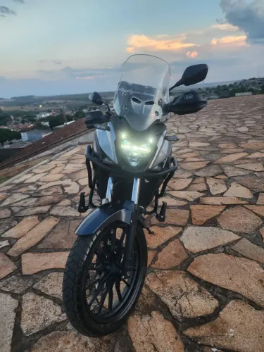 CB 500X