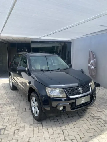 Suzuki Grand Vitara 2.0 16V 4x2/4x4 5P Aut. 2011