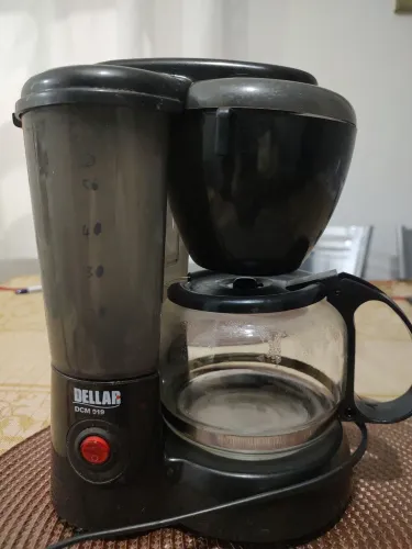 Cafeteira elétrica DELLAR FUNCIONA PERFEITAMENTE $#$50.00 BAIRRO CIDADE NOVA BH